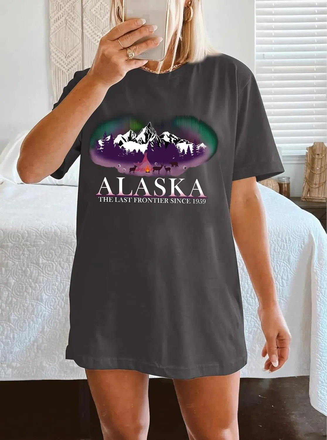 CSDAJIO Women's Graphic Oversized Tshirt Vintage Half Sleeve Round Neck Baggy Tee Summer Casual Tunic Shirt