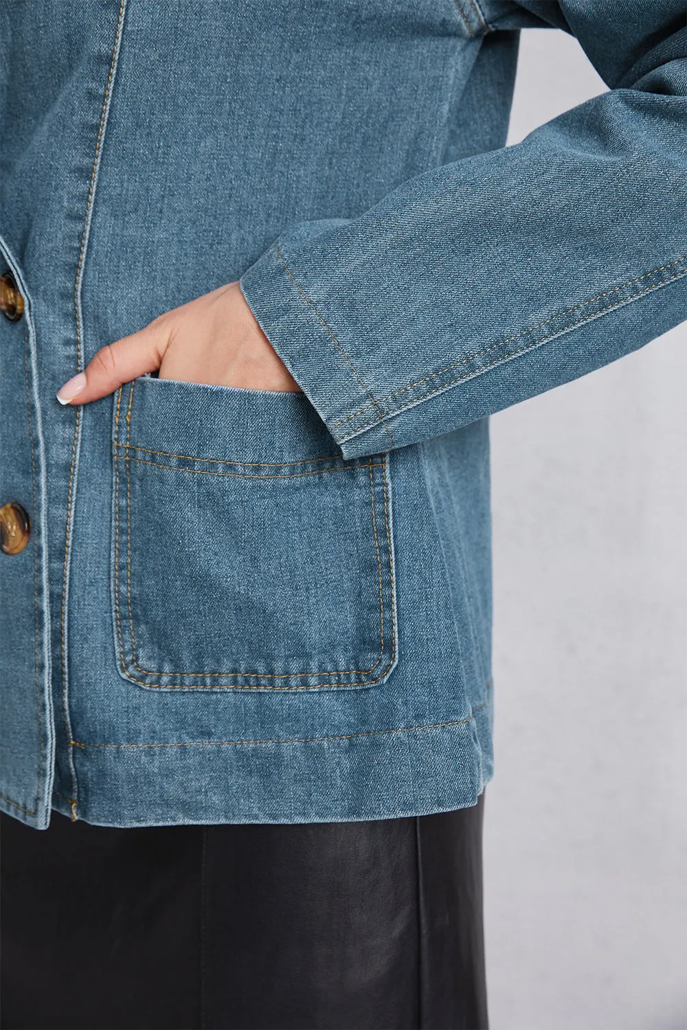 Pocketed button-up denim blazer jacket