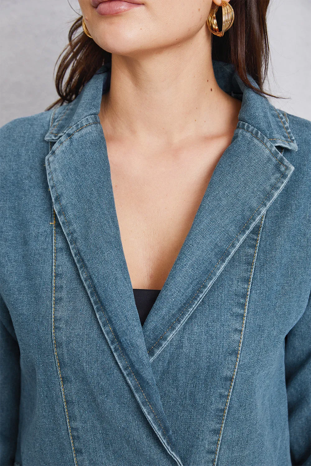 Pocketed button-up denim blazer jacket