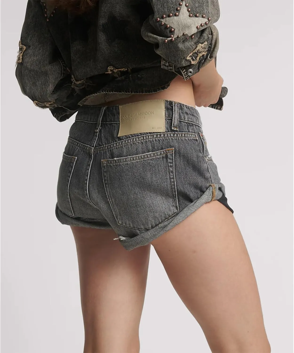 Women Solid Color Denim Hot Shorts Cute Button Down Low Waist Short Jeans Summer Outfit Cargo Shorts with Pockets